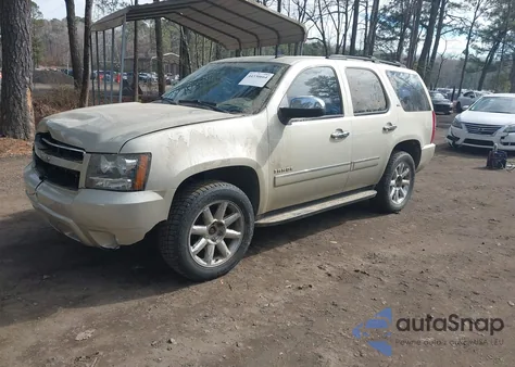 2013 Chevrolet Tahoe Ltz z USA, uszkodzony, nr VIN 1GNSKCE03DR327482